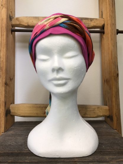 Bonnet  fuchsia avec foulard – Bild 2