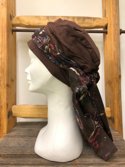 bonnet brun chocolat avec foulard en coton – Image 2
