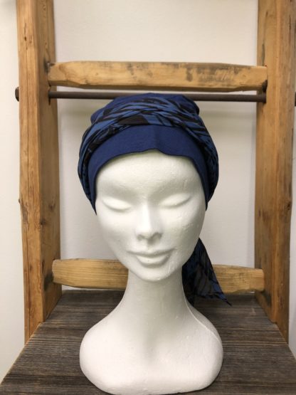 bonnet navy bleu avec foulard