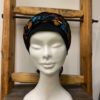 bonnet noir avec foulard