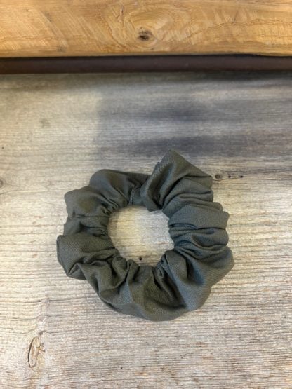 chouchou en coton couleur olive