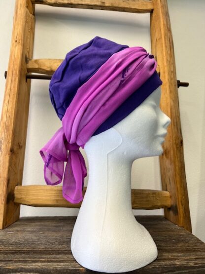 bonnet violet avec foulard - Image 2