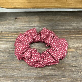 chouchou rose-bordeaux avec coeur rose