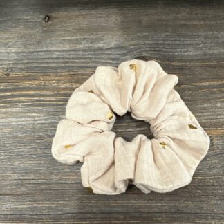 chouchou crème avec coeur doré