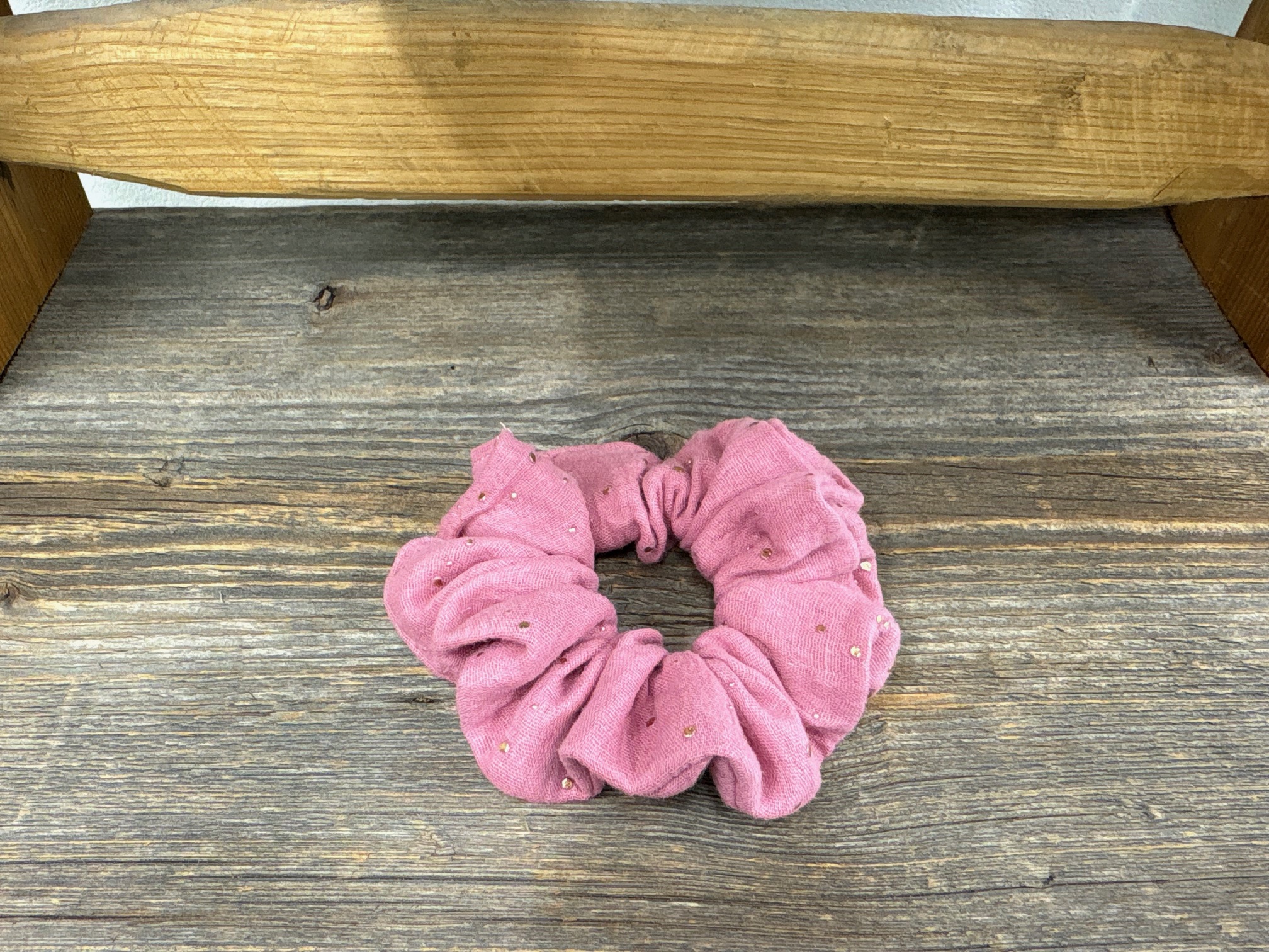 chouchou rose avec du doré