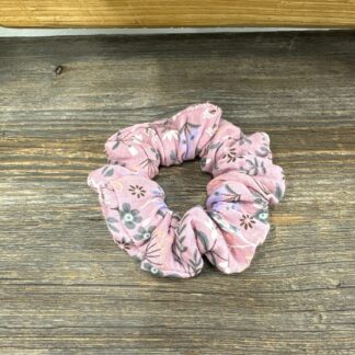 chouchou rose à fleurs